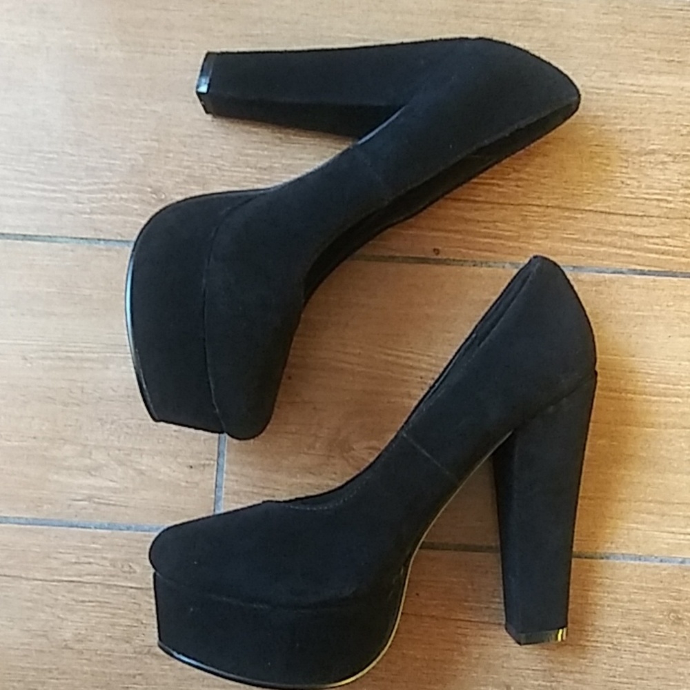 Black Platform Heels